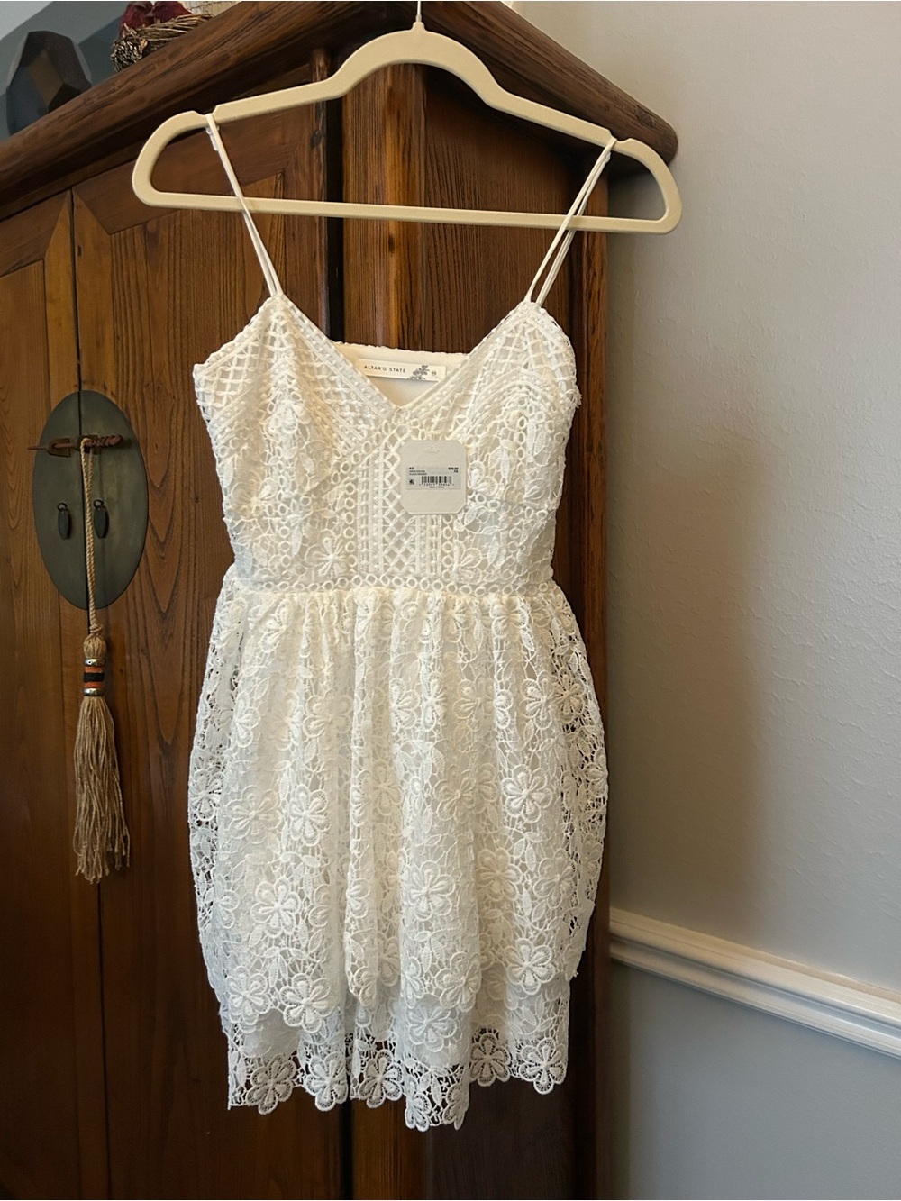 Altar'd State White Lace Spaghetti-Strap Girls Party Dress
